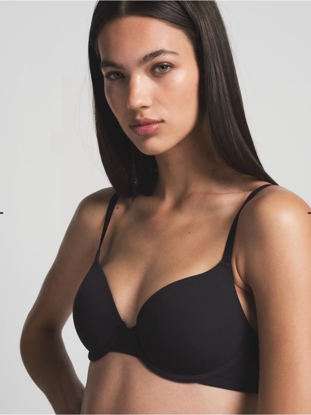 SKIMS Black Smooth T-Shirt Bra